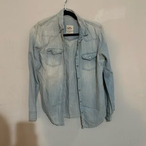 M hollister Jean shirt
